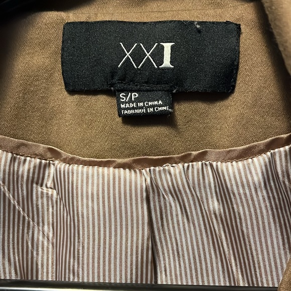Forever 21 (Forever XXI) Women’s Size S Brown Tan & White One Button Blazer $30 - Picture 4 of 12